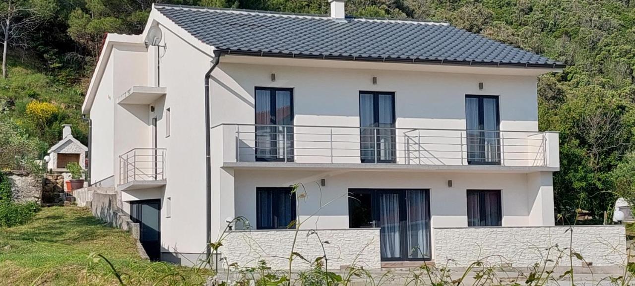 Holiday Apartments Cecilija Supetarska Draga Exterior photo